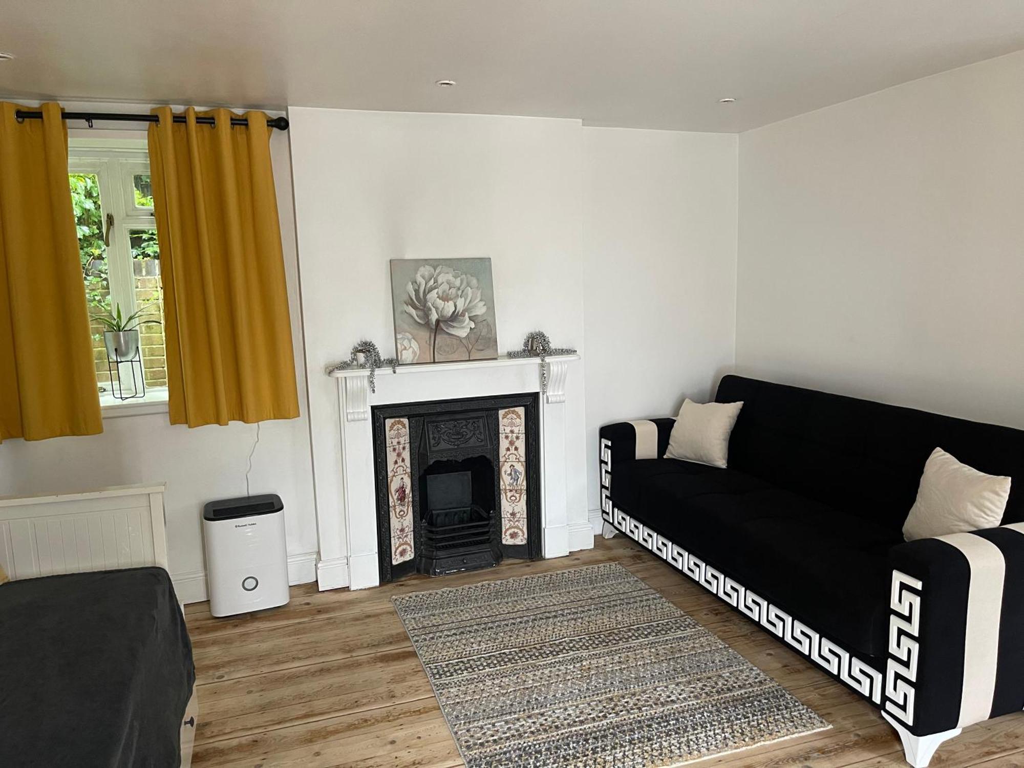 A Lovely One Bed Flat In North Finchley Exterior photo